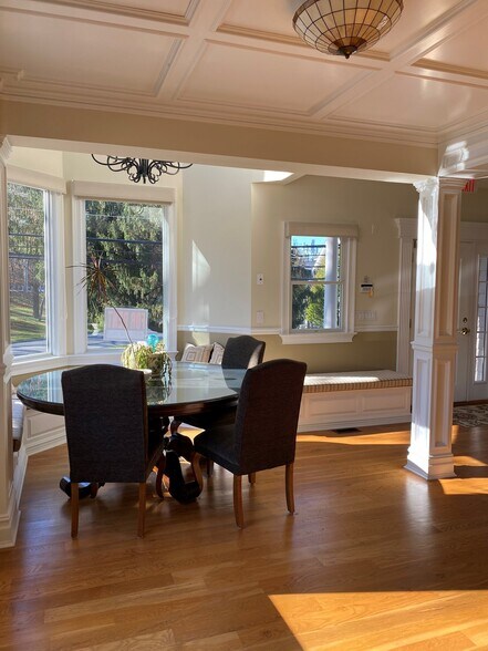 More Photos Of 12 Little Neck Rd, Centerport Storefront Retail Office For Sale