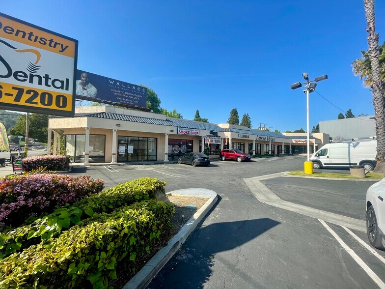 More Photos Of 5800 Obama Blvd, Los Angeles Unknown For Lease