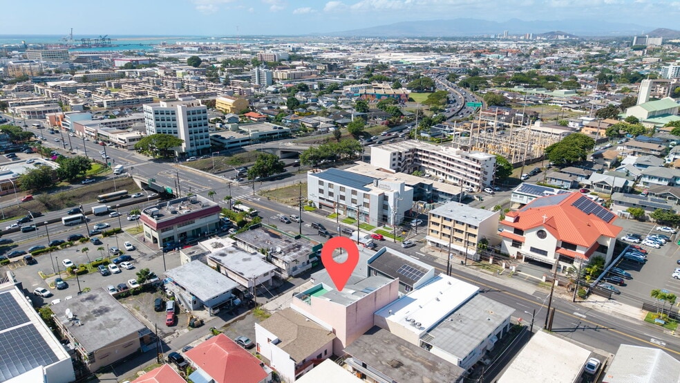 More Photos Of 1631 Liliha St, Honolulu Medical For Sale
