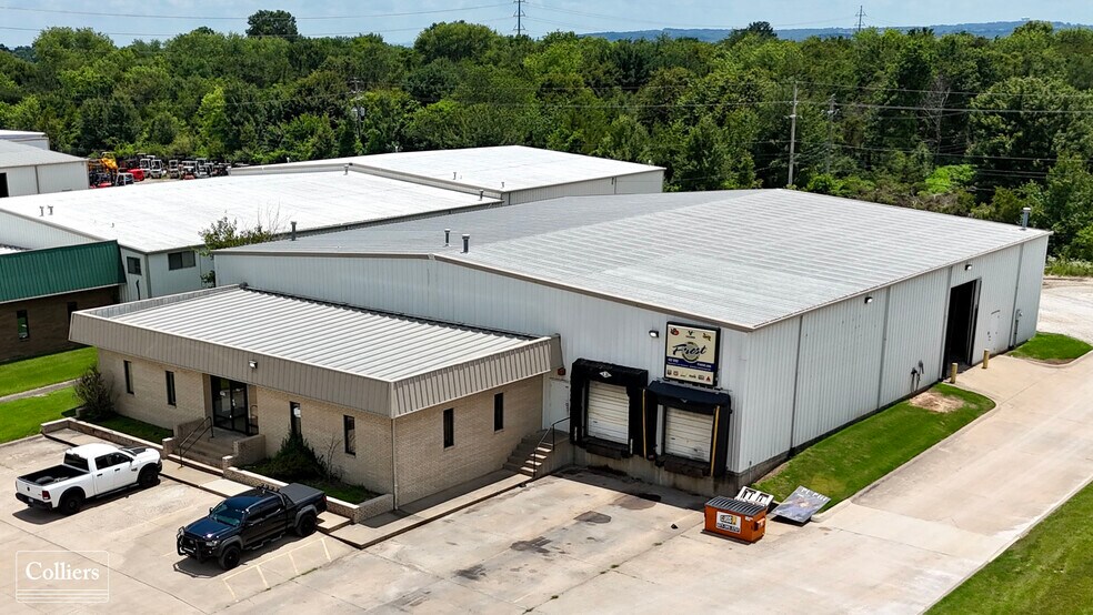 Primary Photo Of 1207 Esi Dr, Springdale Warehouse For Lease