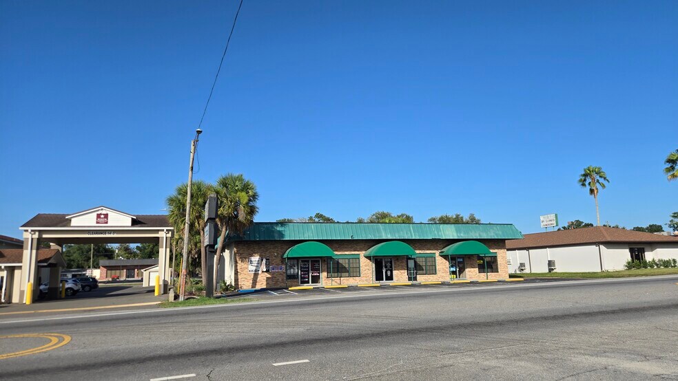 More Photos Of 5720 Gall Blvd, Zephyrhills Office For Lease