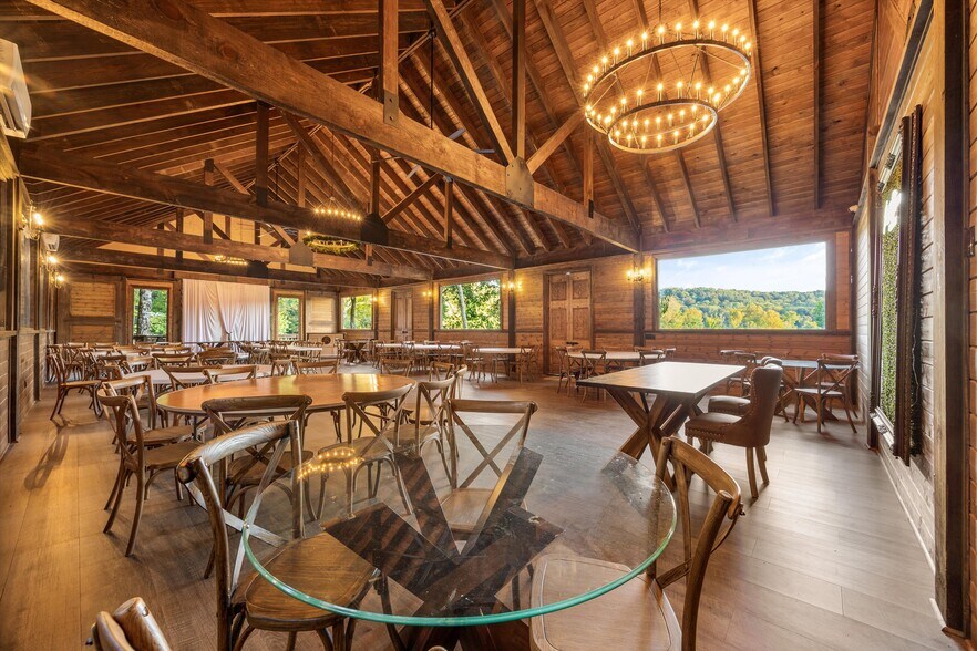 More Photos Of 4201 Pleasant Valley Rd, Union Grove Restaurant For Sale