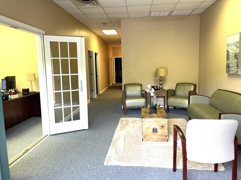 More Photos Of 7300-7314 Vanclaybon Dr, Apex Light Distribution For Lease