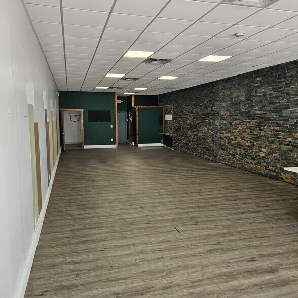 More Photos Of 3100-3150 N Federal Hwy, Lighthouse Point Unknown For Lease