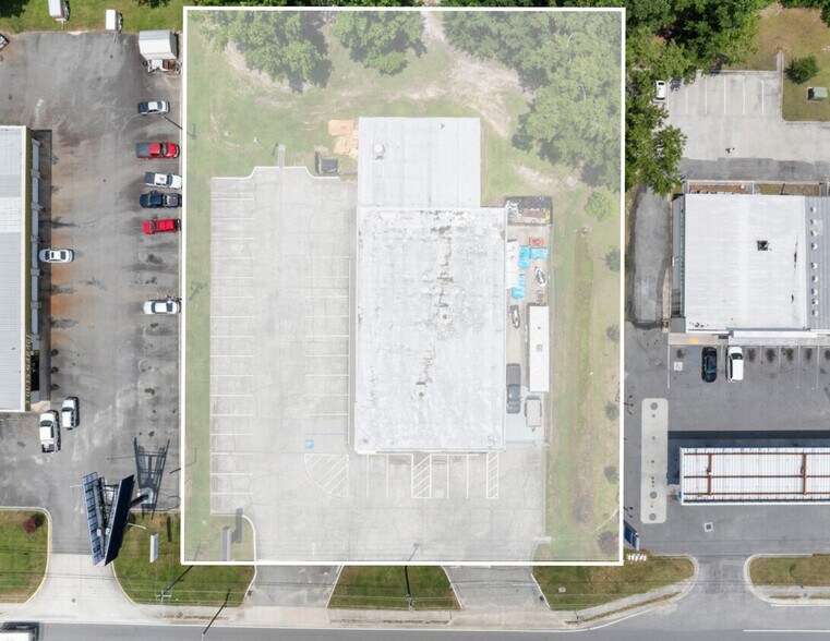 More Photos Of 4828 Augusta Rd, Garden City General Retail For Sale