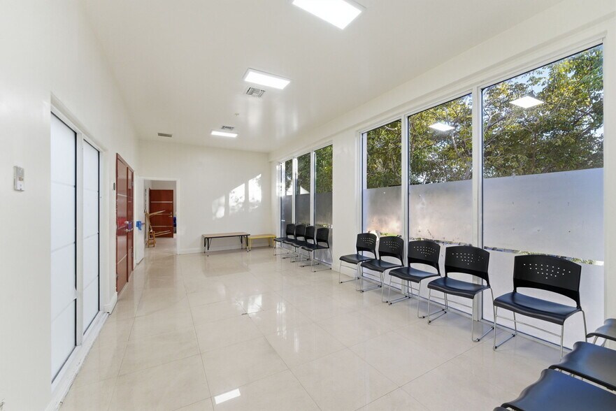 More Photos Of 6545 NW 169th St, Hialeah Medical For Sale