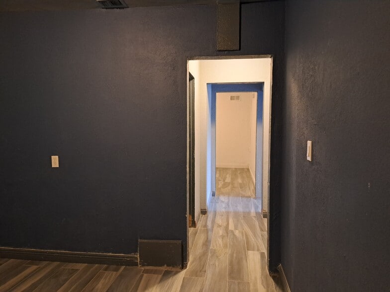 More Photos Of 5830-5838 Overhill Dr, Los Angeles Medical For Lease