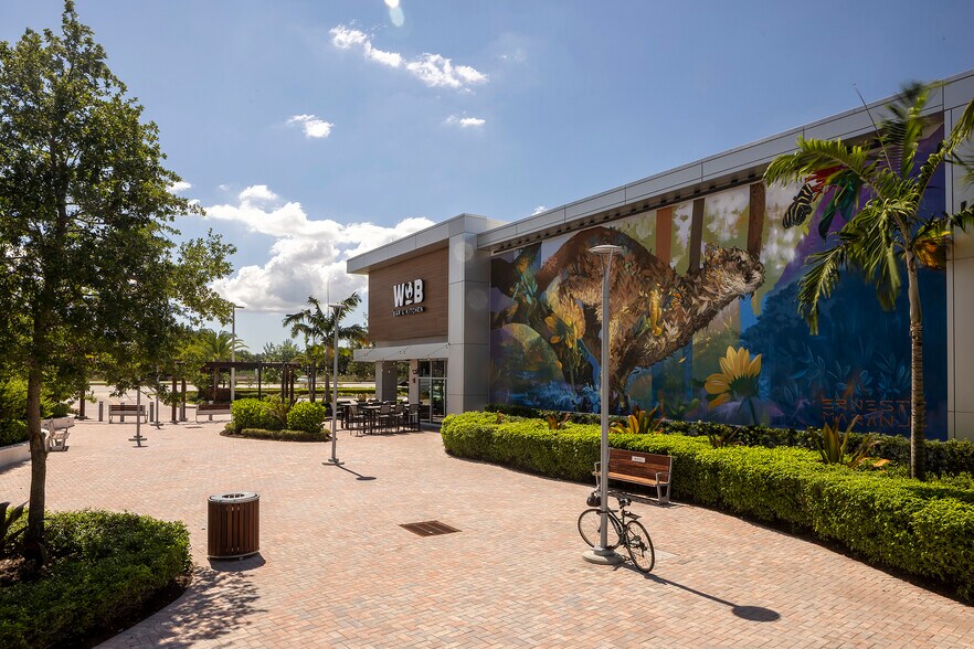 More Photos Of Miramar Pky, Miramar Unknown For Lease