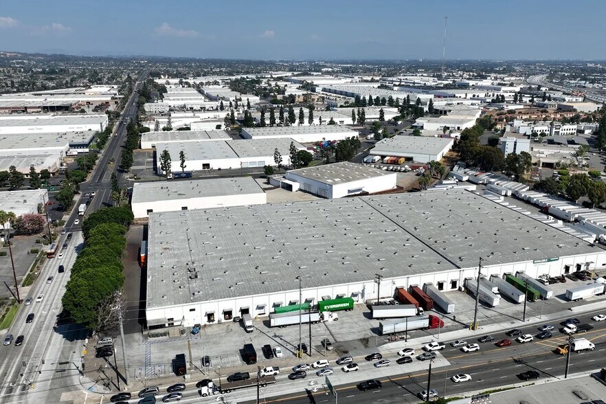 More Photos Of 15910-15912 Valley View Ave, La Mirada Warehouse For Lease