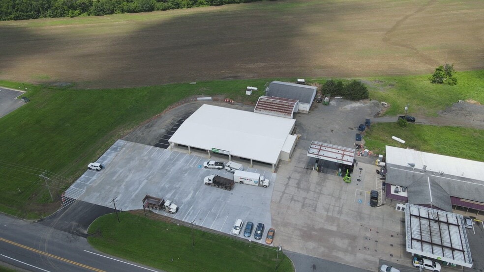 Primary Photo Of 3388-3400 Catlett Rd, Catlett Freestanding For Lease