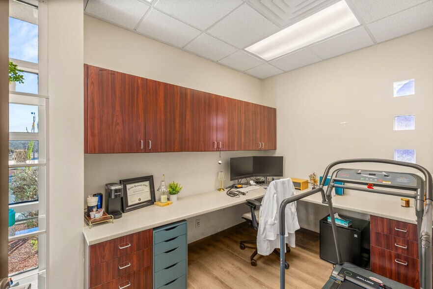 More Photos Of 2601 N Tenaya Way, Las Vegas Office For Sale