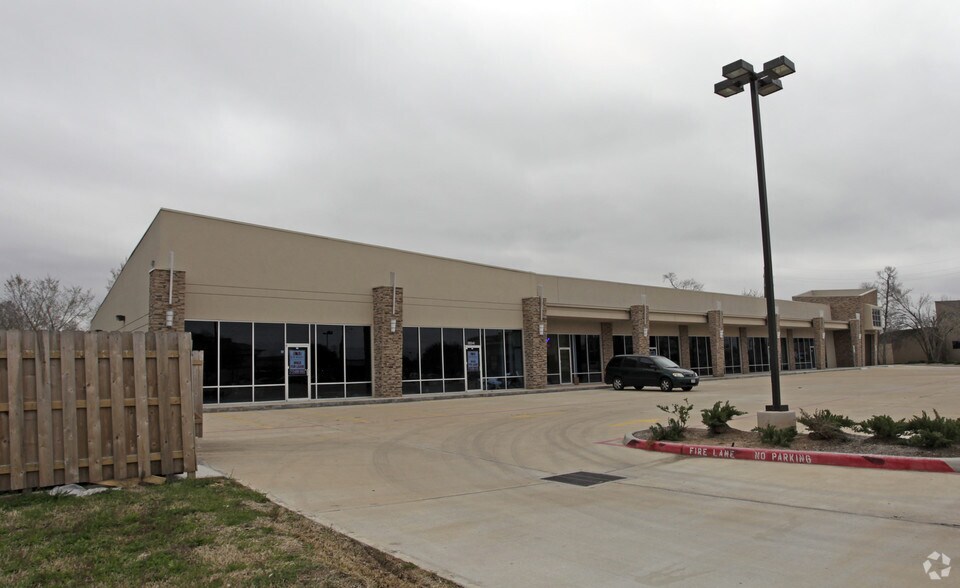 More Photos Of 605 Dulles Ave, Stafford Unknown For Lease