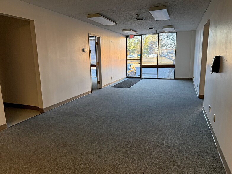 More Photos Of 6750-6770 SW 111th Ave, Beaverton Warehouse For Lease