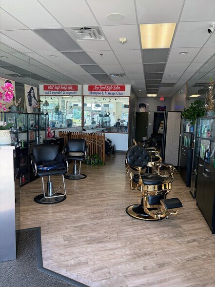 More Photos Of 3350 Virginia Pky, McKinney Restaurant For Lease
