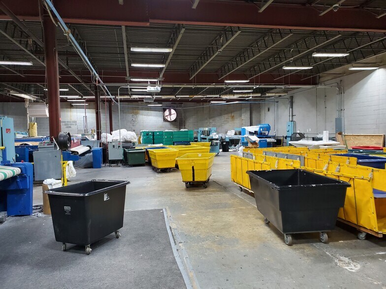 More Photos Of 331 Frelinghuysen Ave, Newark Warehouse For Lease