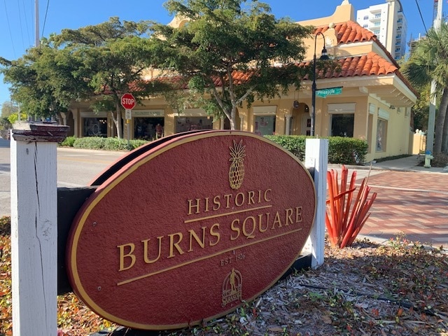 More Photos Of 602-612 S Pineapple Ave, Sarasota Storefront For Lease