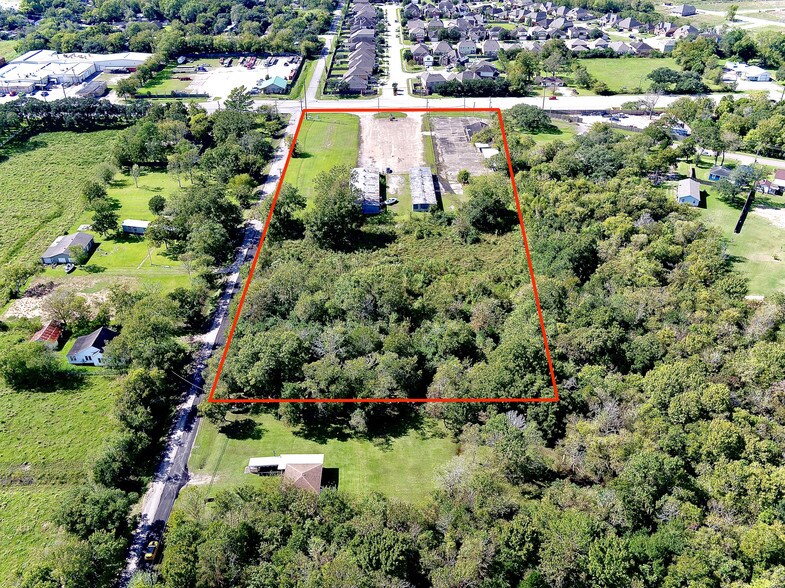 More Photos Of 1716 N Gordon St, Alvin Land For Sale