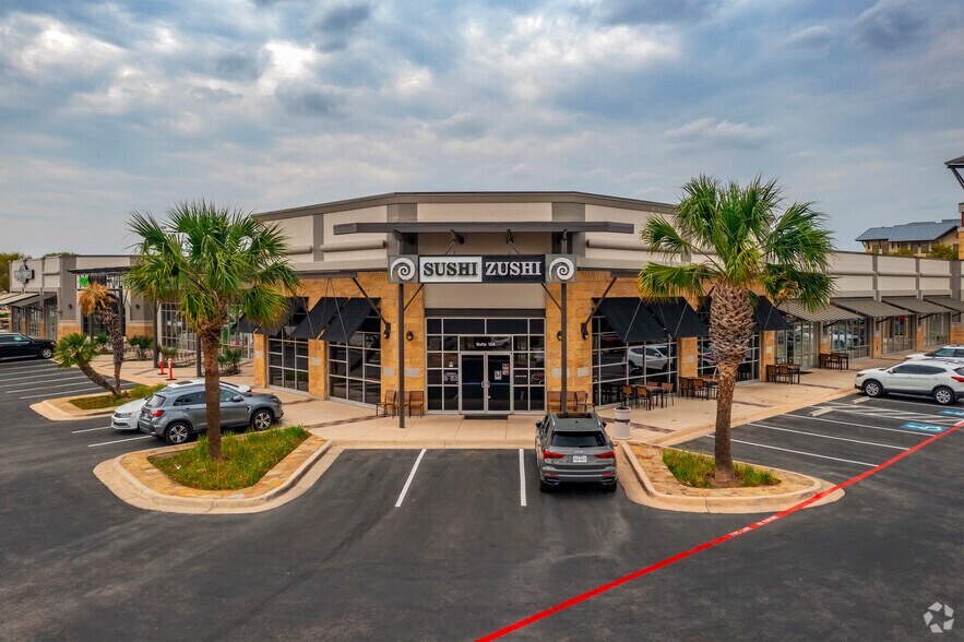 More Photos Of 18700-18740 Stone Oak Pky, San Antonio Unknown For Lease