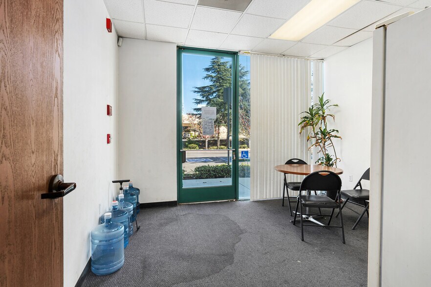 More Photos Of 3583 Old Conejo Rd, Newbury Park Manufacturing For Lease