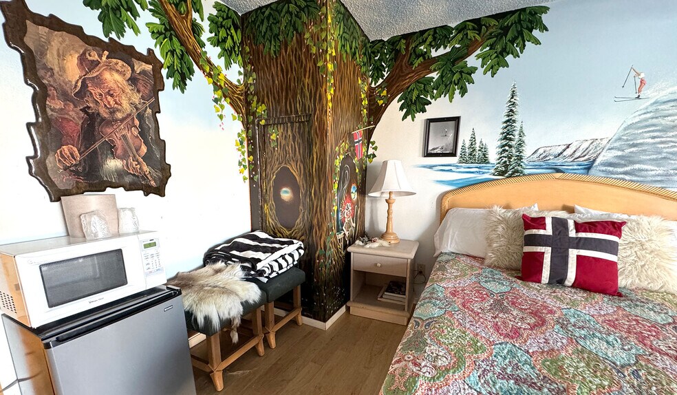 More Photos Of 21455 W I-40 Business, Seligman Hotel For Sale