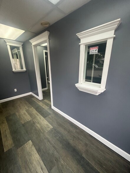 More Photos Of 3303 37th St, Orlando Warehouse For Lease