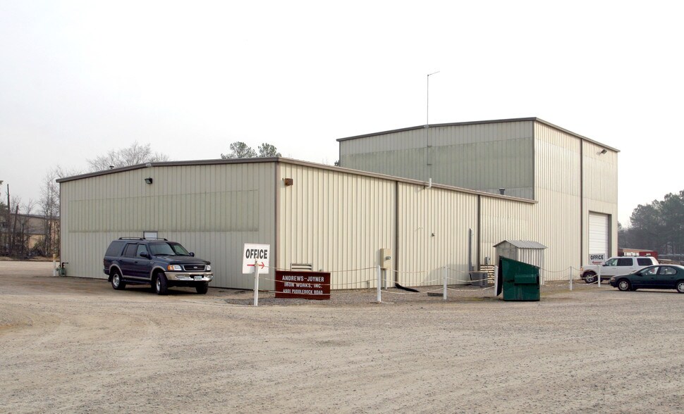 Primary Photo Of 4901 Puddledock Rd, Prince George Truck Terminal For Lease