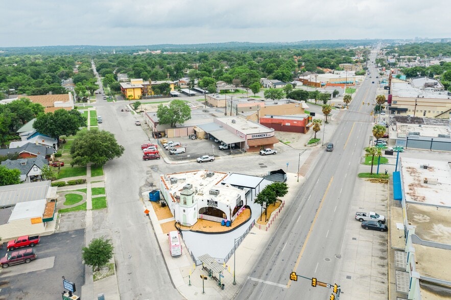 More Photos Of 1815 Fredericksburg Rd, San Antonio Restaurant For Sale
