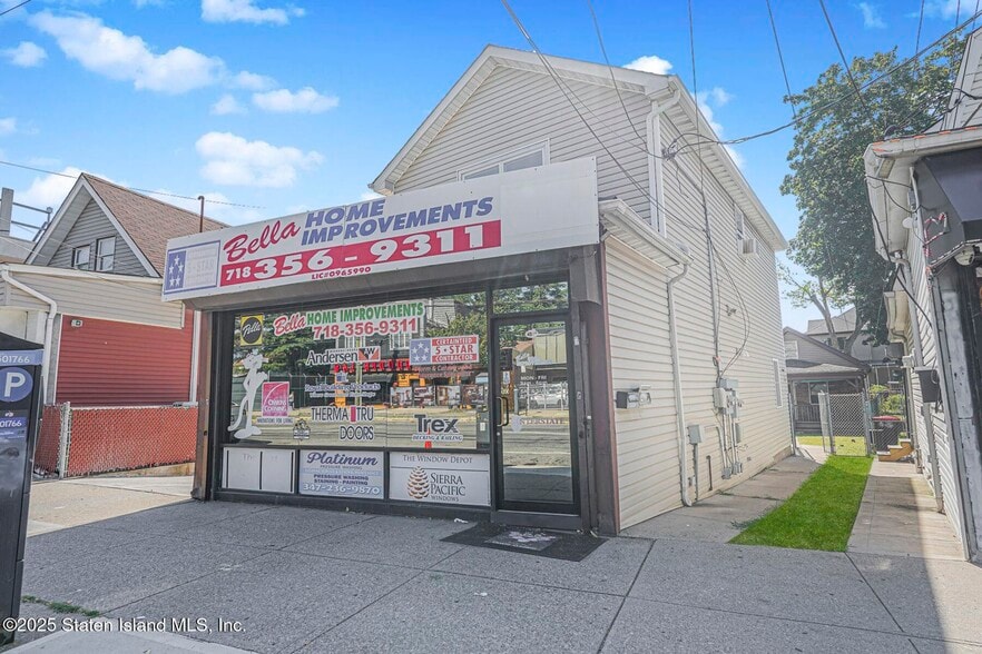Primary Photo Of 4028 Hylan Blvd, Staten Island Storefront Retail Office For Sale