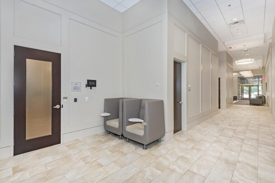 More Photos Of 4928 Linksland Dr, Holly Springs Office For Lease