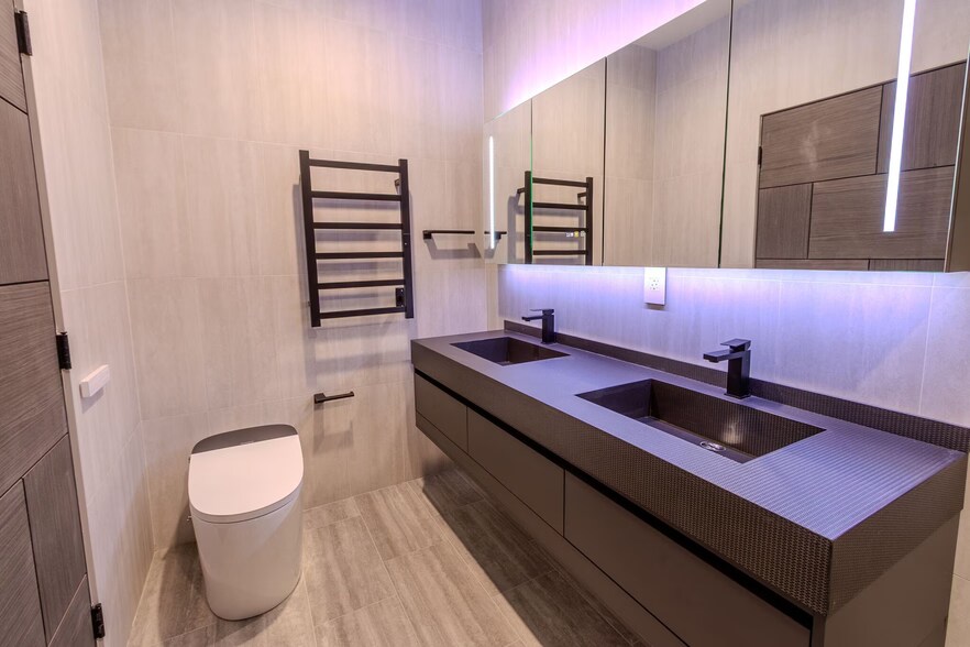 More Photos Of 2941 Mary St, La Crescenta Apartments For Sale