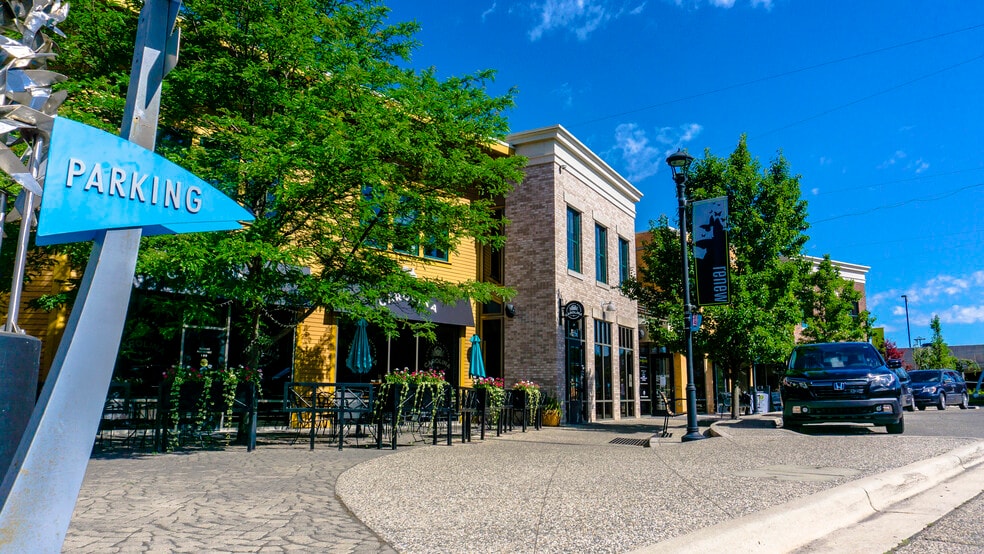 Primary Photo Of 2255 Wealthy St SE, Grand Rapids Unknown For Lease