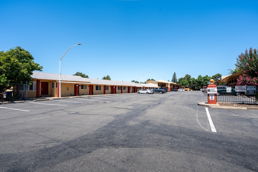 More Photos Of 9515 Folsom Blvd, Sacramento Hotel For Sale