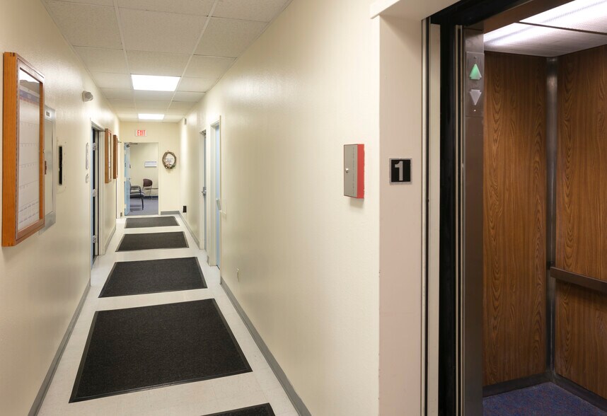 More Photos Of 1820 Randolph Rd SE, Albuquerque Office For Sale