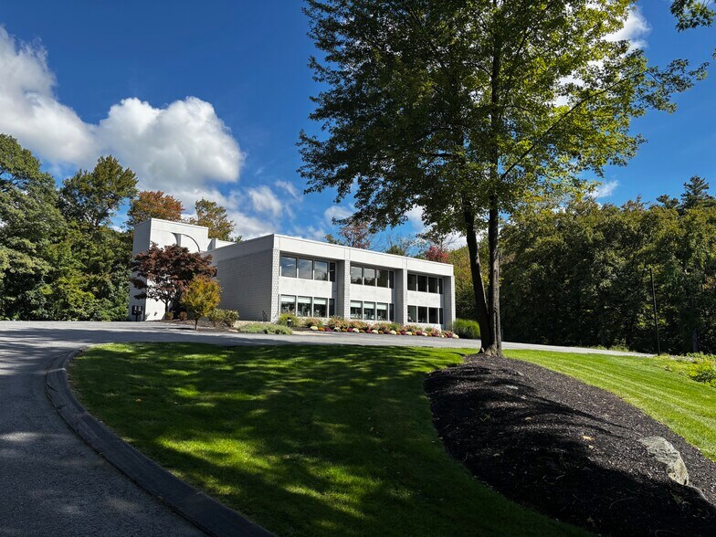 Primary Photo Of 360 Church St, Northborough Office For Sale
