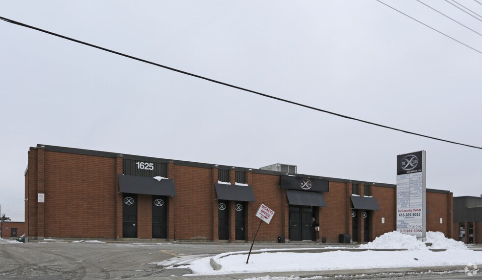 More Photos Of 1625 Sismet Rd, Mississauga Manufacturing For Lease