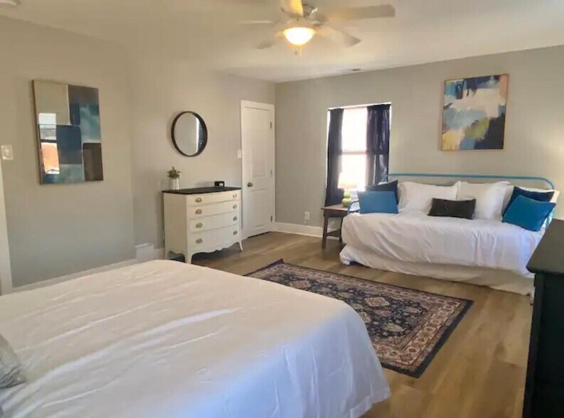 More Photos Of 11 E Main St, Marlton Storefront Retail Residential For Sale