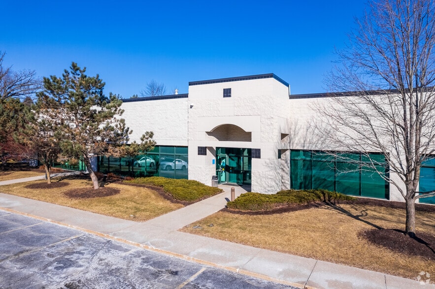 More Photos Of 3235 Intertech Dr, Brookfield Industrial For Lease