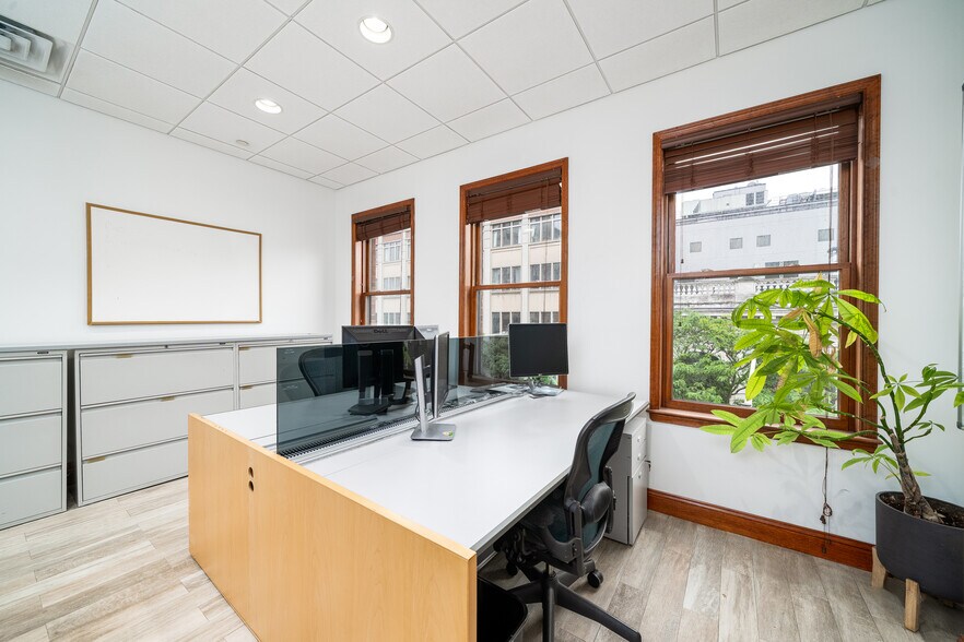 More Photos Of 36-42-42 Newark St, Hoboken Storefront Retail Residential For Lease