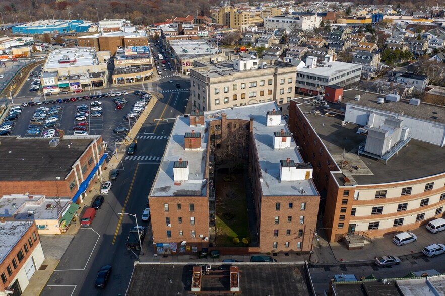 More Photos Of 130-146 Garrett Rd, Upper Darby Township Apartments For Sale