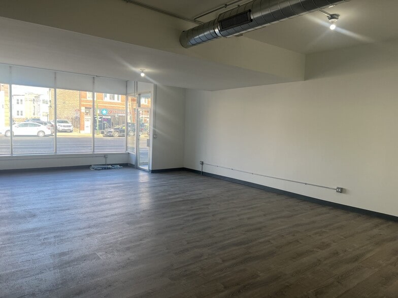 More Photos Of 3401-3409 W Fullerton Ave, Chicago Storefront Retail Office For Lease