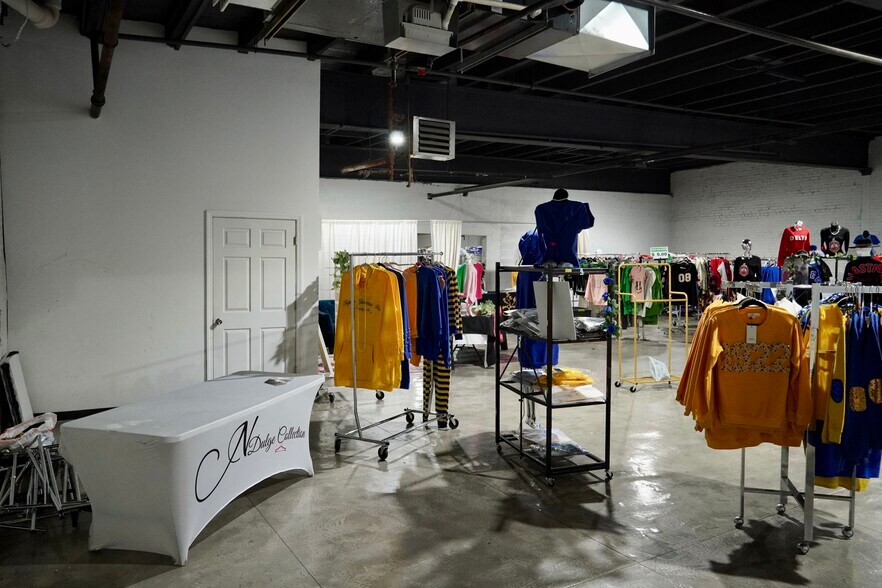 More Photos Of 5224-5228 Greene St, Philadelphia Warehouse For Lease