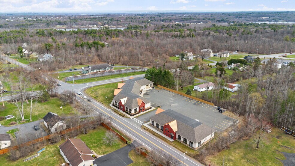 More Photos Of 1 Charlton Rd, Ballston Spa Freestanding For Lease
