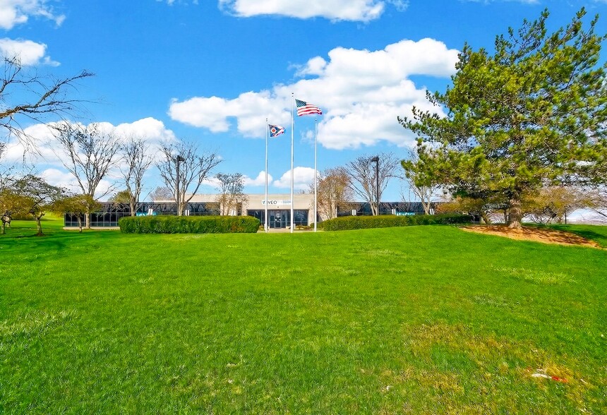 More Photos Of 1875 Founders Dr, Dayton Warehouse For Sale