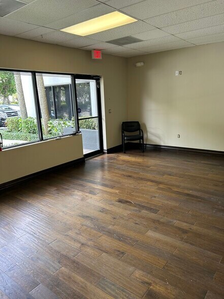 More Photos Of 1287 E Newport Center Dr, Deerfield Beach Office For Lease