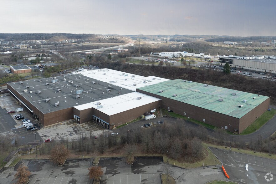 More Photos Of 150 Thorn Hill Rd, Warrendale Warehouse For Lease