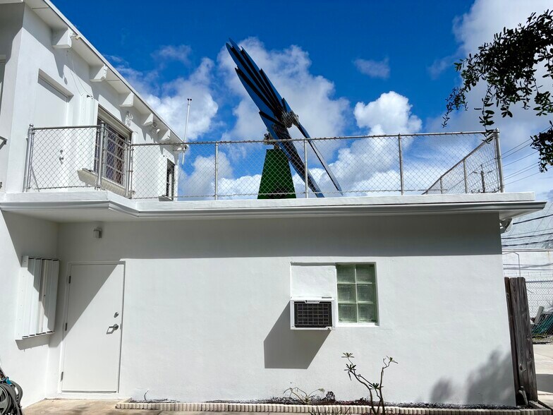More Photos Of 218 S F St, Lake Worth Beach Warehouse For Sale