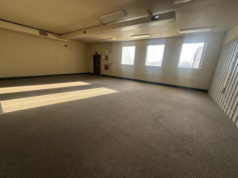 More Photos Of , Butler Unknown For Sale