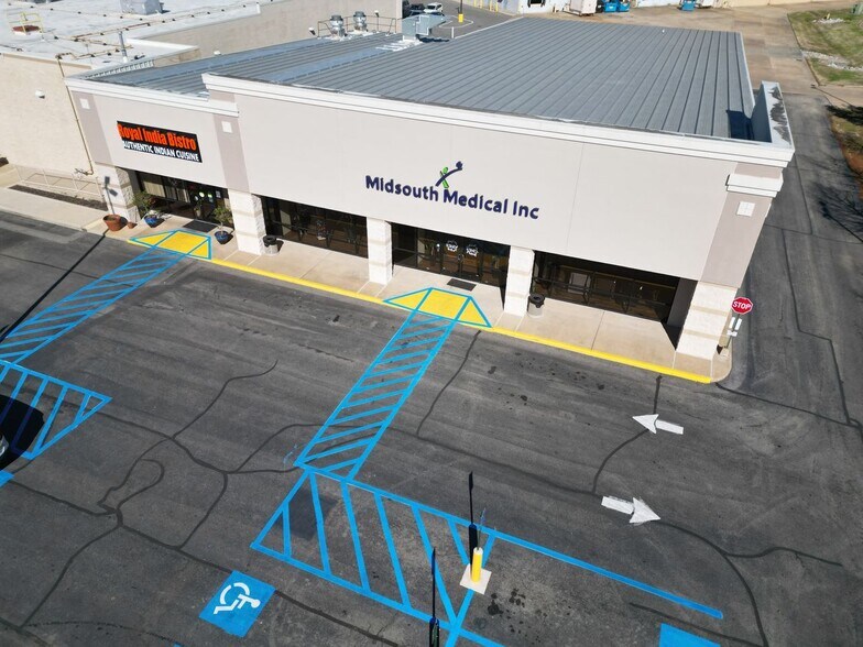 More Photos Of 1400 MacArthur Dr, Alexandria Storefront For Lease