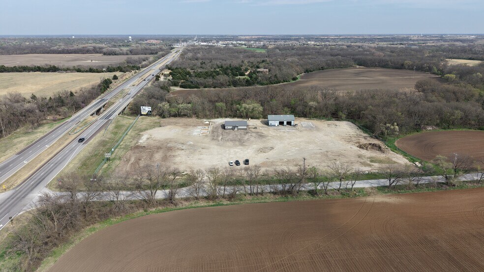 More Photos Of 10090 SW River Valley Rd, Augusta Warehouse For Lease