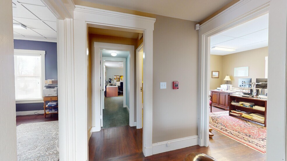 More Photos Of 460 E Main Rd, Middletown Medical For Sale